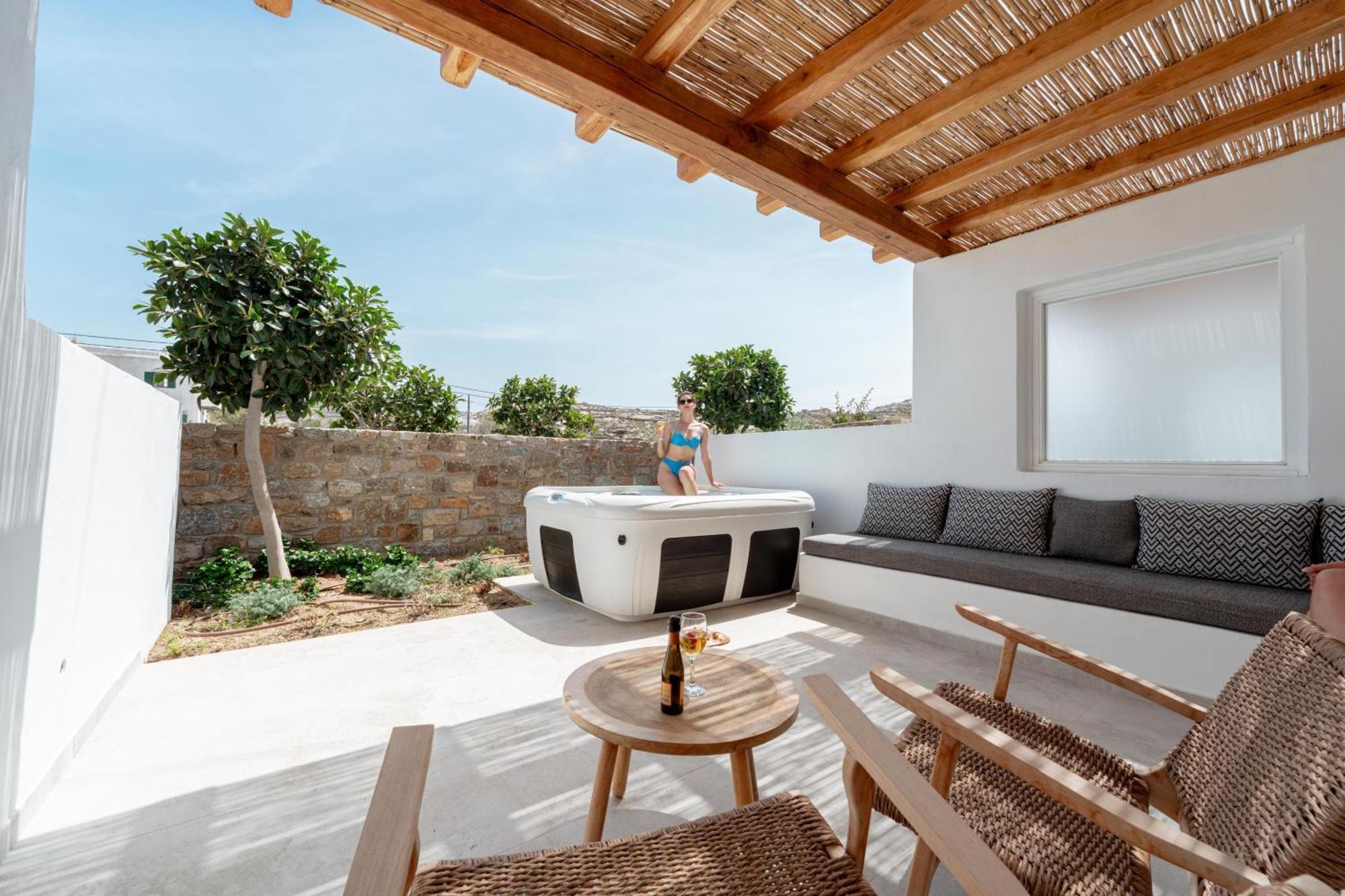 Oliving Mykonos Luxury Suites Klouvas Exterior foto